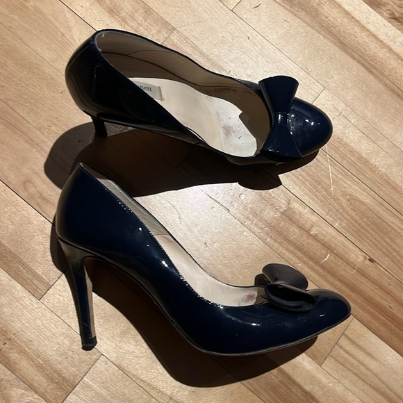 L.K. bennett dark blue patent leather heels - Picture 5 of 5